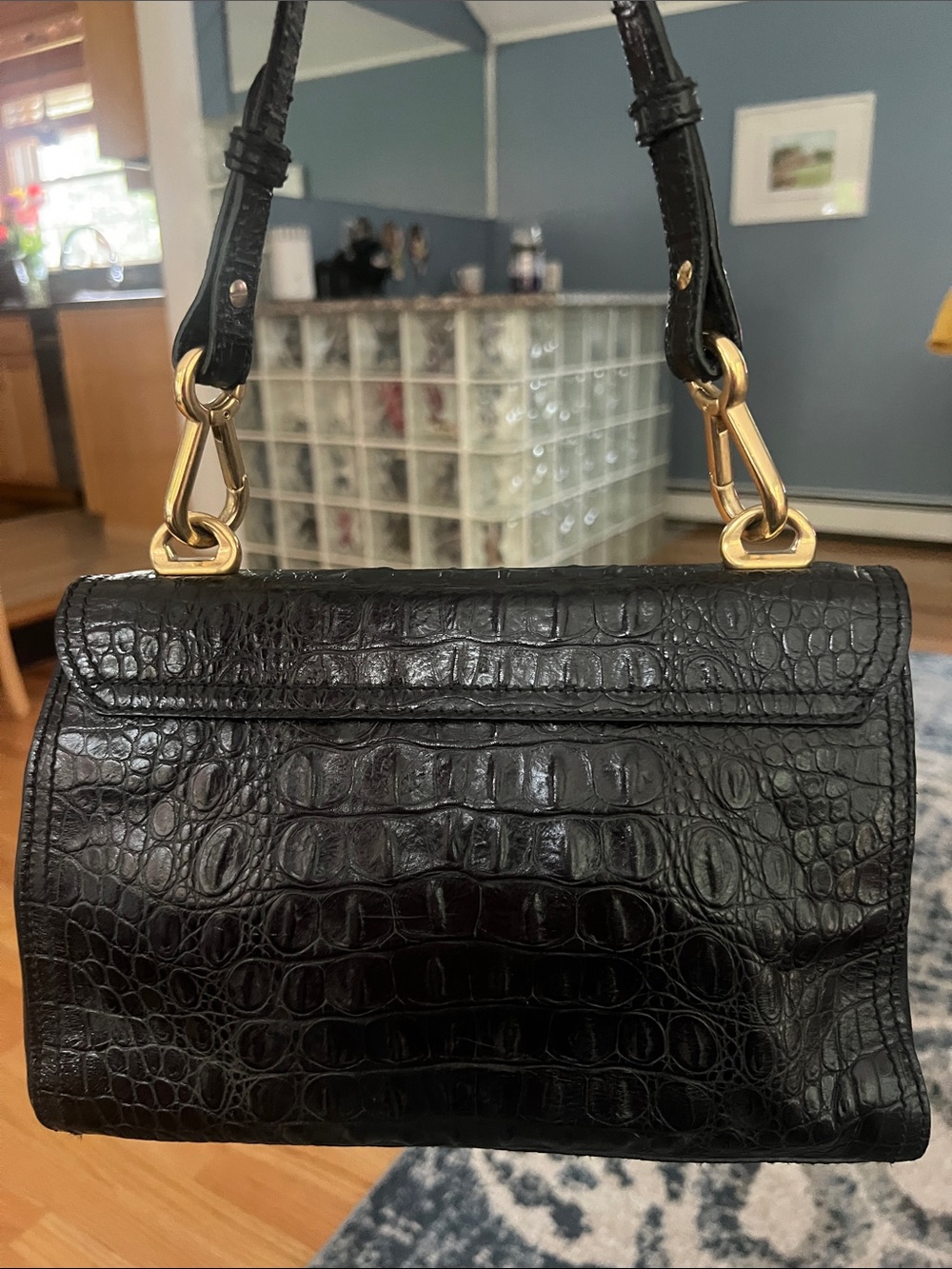 Furla Black Croc-Embossed Shoulder Bag with Gold Hardware - Picture 3 of 9